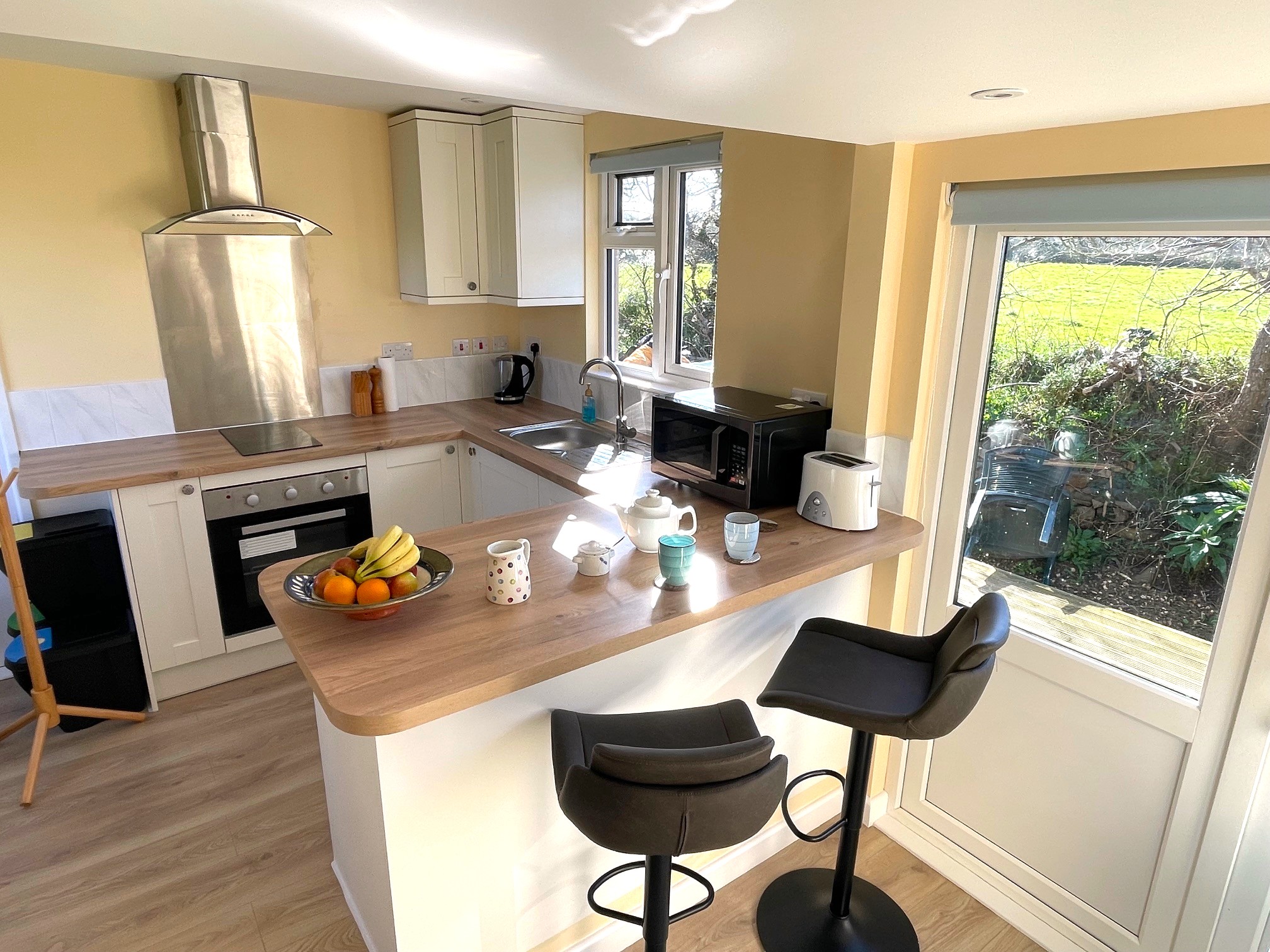 images/la_mer/this%20kitchen%20one.jpg#joomlaImage://local-images/la_mer/this kitchen one.jpg?width=2016&height=1512