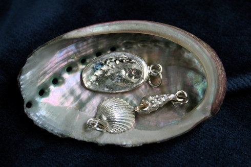 Lorraines silver ormer shell